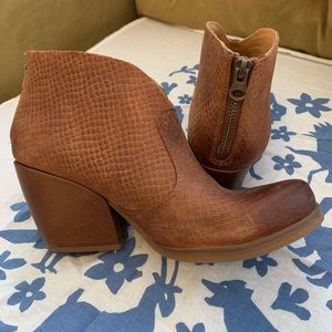 Kork Gemini brown leather ankle boots
